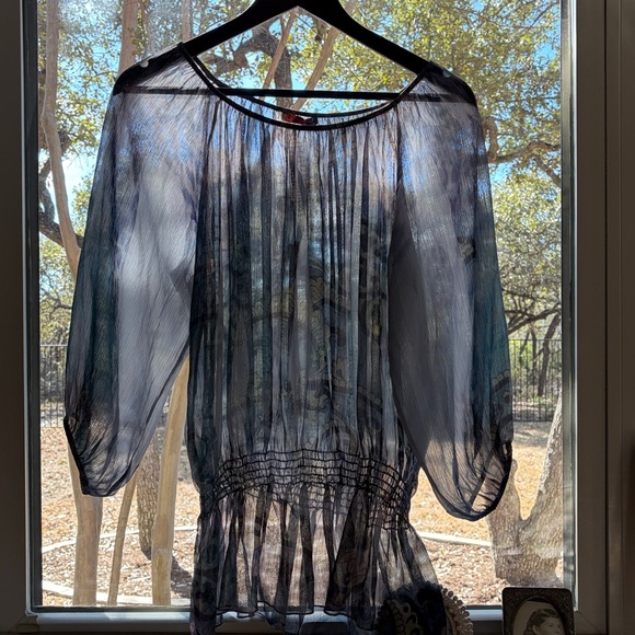 Amoure Couture sheer whimsigoth / boho top with smocked waistband, poet sleeves - Picture 5 of 9